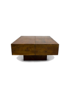 Model wood table